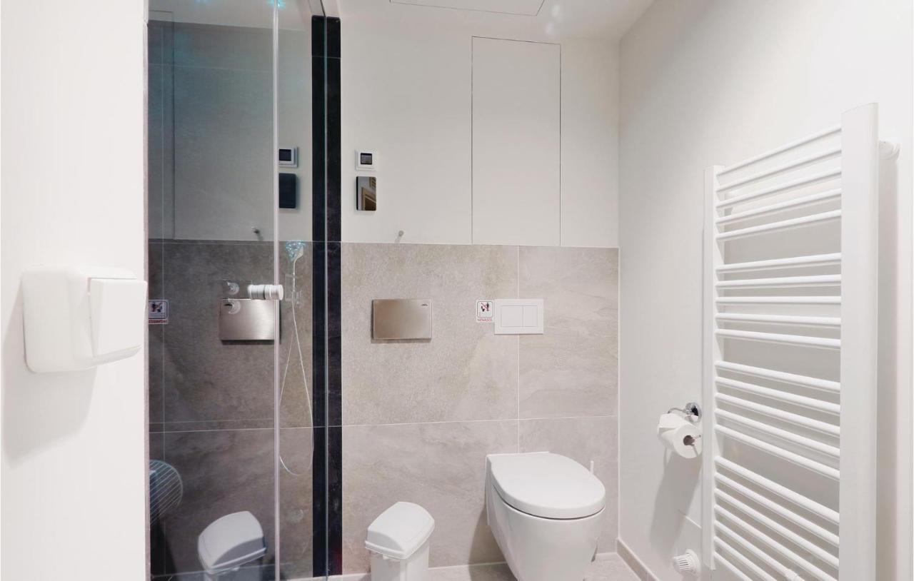 2 Bedroom Awesome Apartment In Luebeck Travemuende Экстерьер фото