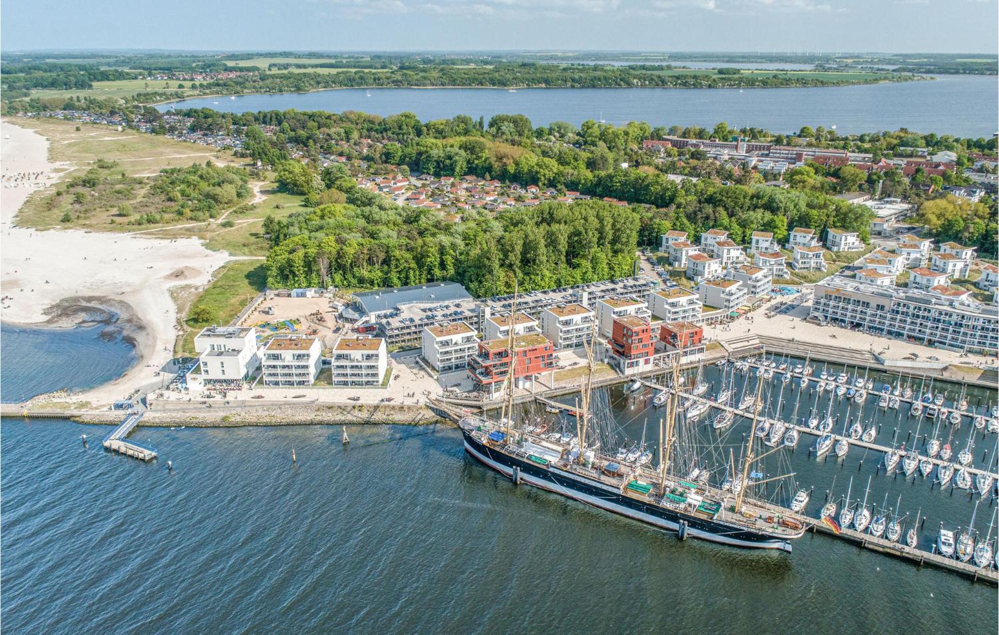 2 Bedroom Awesome Apartment In Luebeck Travemuende Экстерьер фото